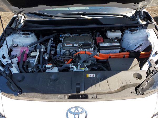 2025 TOYOTA BZ4X