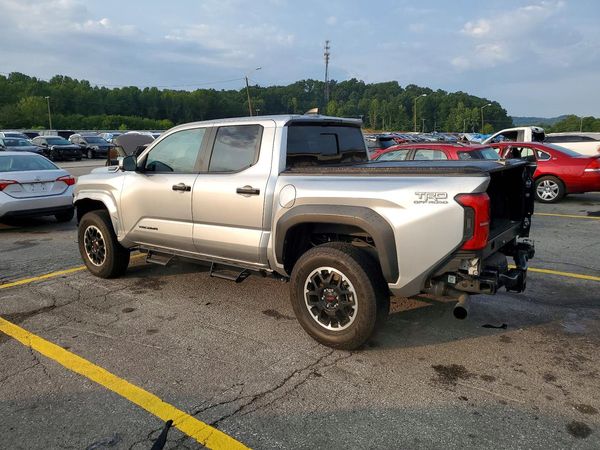 2025 TOYOTA TACOMA