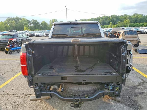 2025 TOYOTA TACOMA