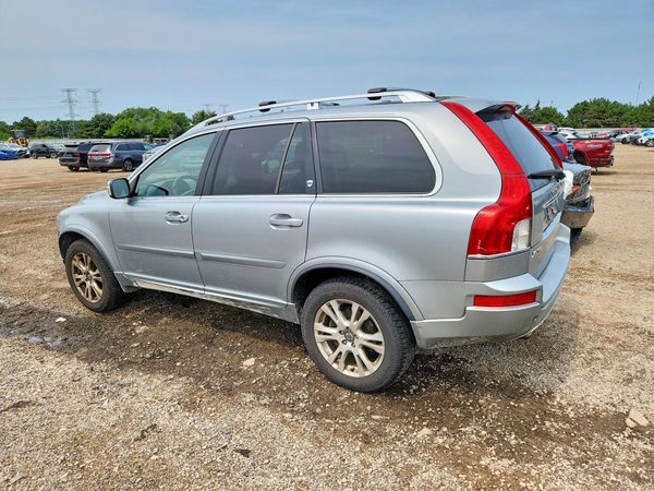 2014 VOLVO XC90