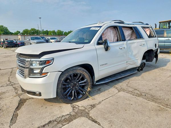 2017 CHEVROLET TAHOE Premier — Front 3/4