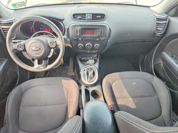 2015 KIA SOUL GL(Middle-low grade)