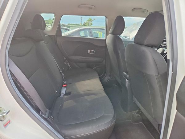 2015 KIA SOUL GL(Middle-low grade)