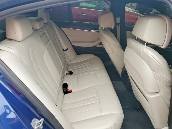 2022 BMW 540