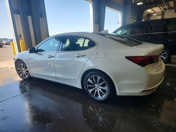 2015 ACURA TLX Base