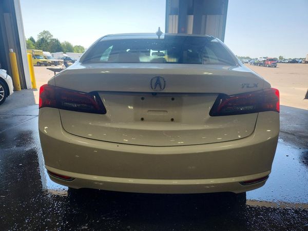 2015 ACURA TLX Base