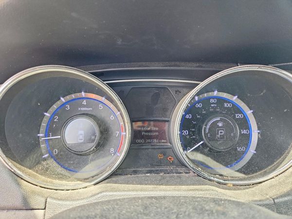 2013 HYUNDAI SONATA