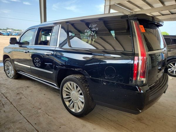 2016 CADILLAC ESCALADE ESV Platinum — DSRA