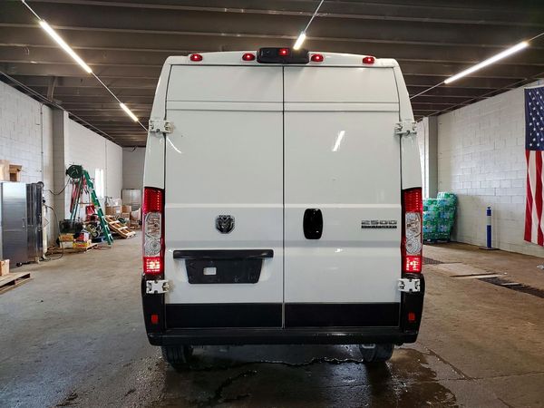 2023 RAM PROMASTER 2500 High Roof