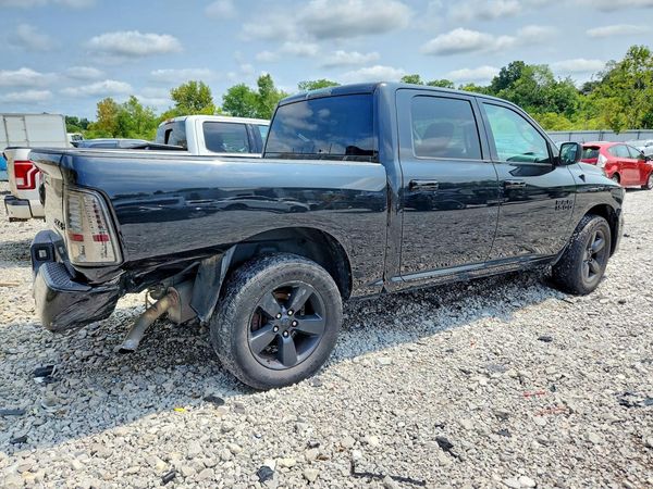 2017 RAM 1500 ST