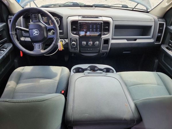 2017 RAM 1500 ST