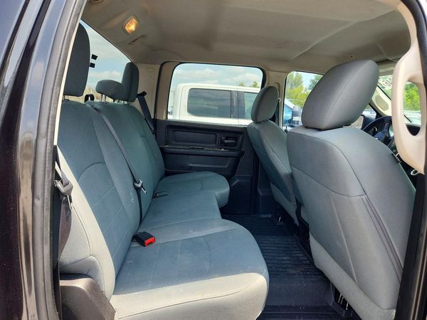 2017 RAM 1500 ST