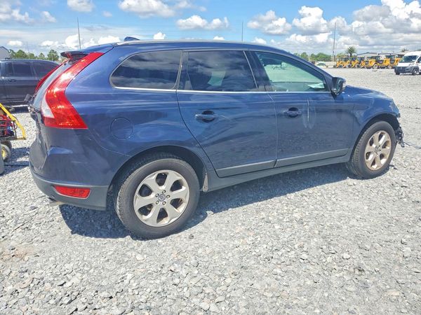 2013 VOLVO XC60