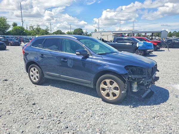 2013 VOLVO XC60