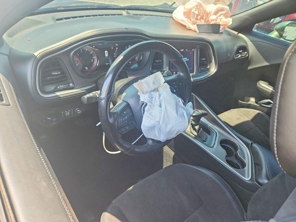 2022 DODGE CHALLENGER