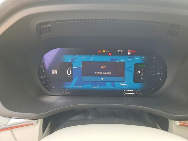 2025 VOLVO XC60 Plus Dark