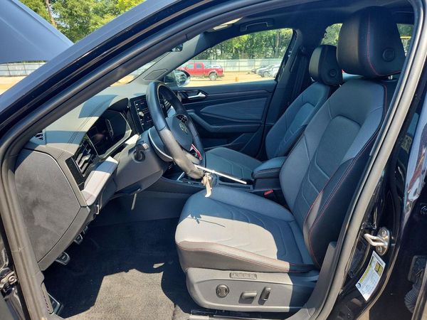 2025 VOLKSWAGEN JETTA Autobahn