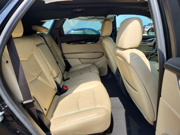 2019 CADILLAC XT5 Premium Luxury