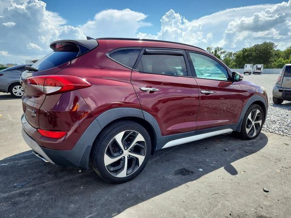 2017 HYUNDAI TUCSON