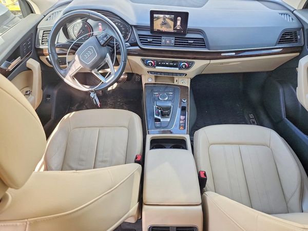 2019 AUDI Q5 quattro Premium