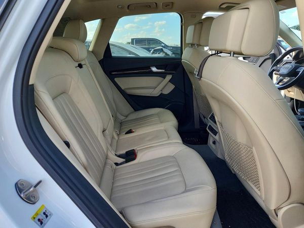 2019 AUDI Q5 quattro Premium