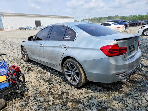 2018 BMW 330