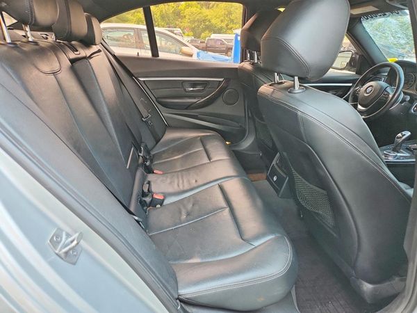 2018 BMW 330
