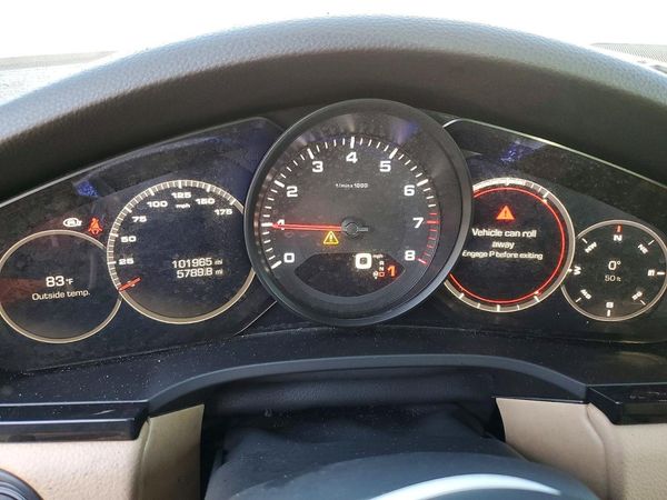 2019 PORSCHE CAYENNE