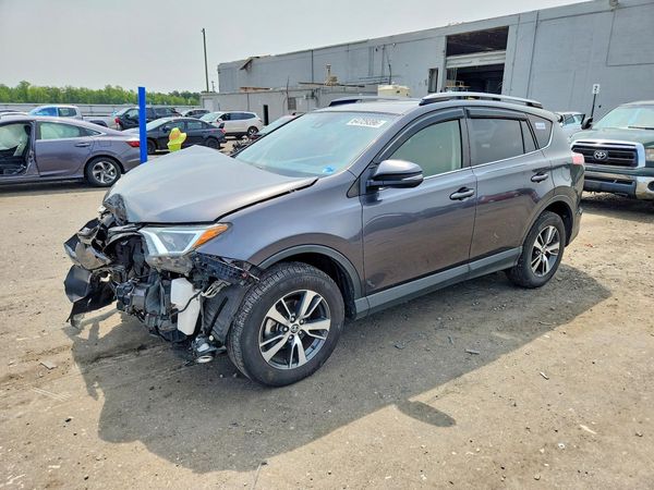 2018 TOYOTA RAV4 Adventure/XLE