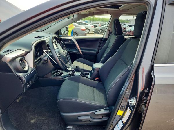 2018 TOYOTA RAV4 Adventure/XLE