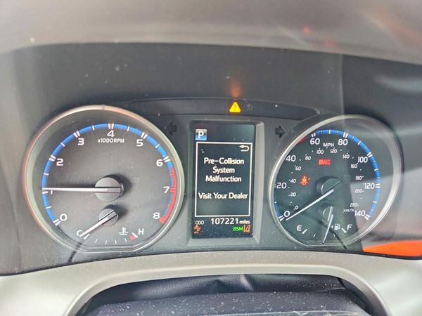 2018 TOYOTA RAV4 Adventure/XLE