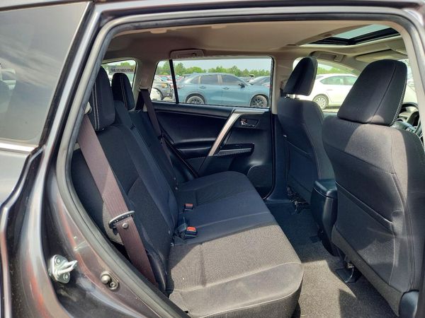 2018 TOYOTA RAV4 Adventure/XLE