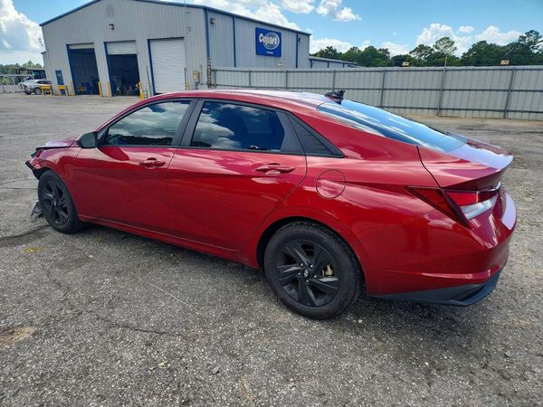 2021 HYUNDAI ELANTRA