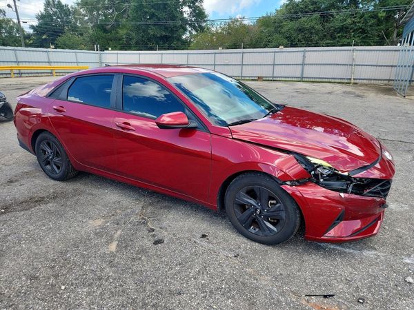 2021 HYUNDAI ELANTRA