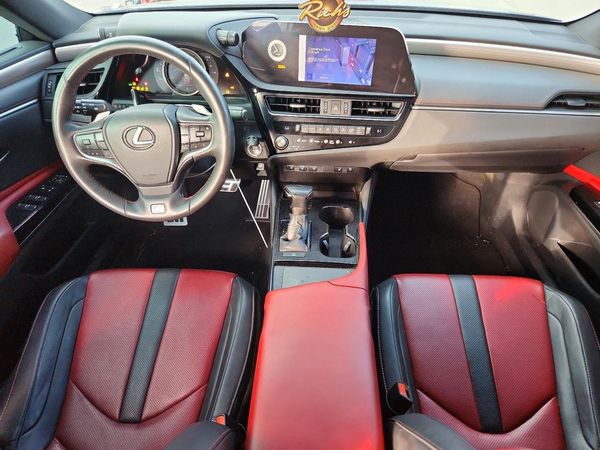 2023 LEXUS ES 350 F Sport Handling