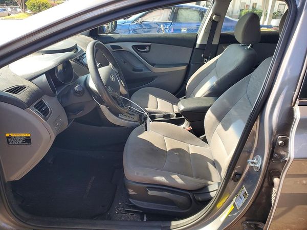 2013 HYUNDAI ELANTRA