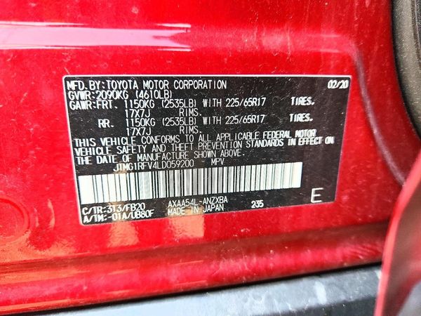 2020 TOYOTA RAV4 LE