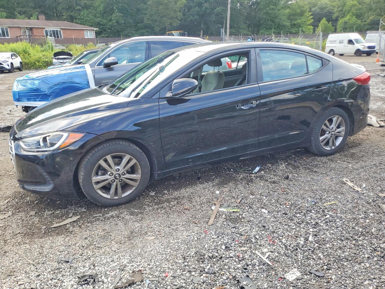 2017 HYUNDAI ELANTRA