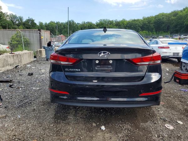 2017 HYUNDAI ELANTRA