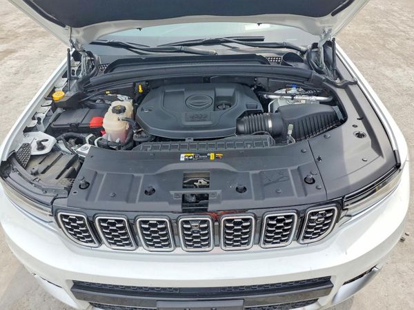 2022 JEEP GRAND CHEROKEE Summit