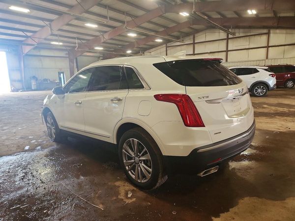 2018 CADILLAC XT5 Luxury