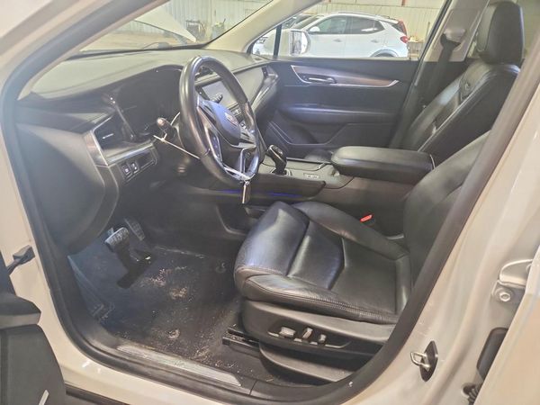 2018 CADILLAC XT5 Luxury