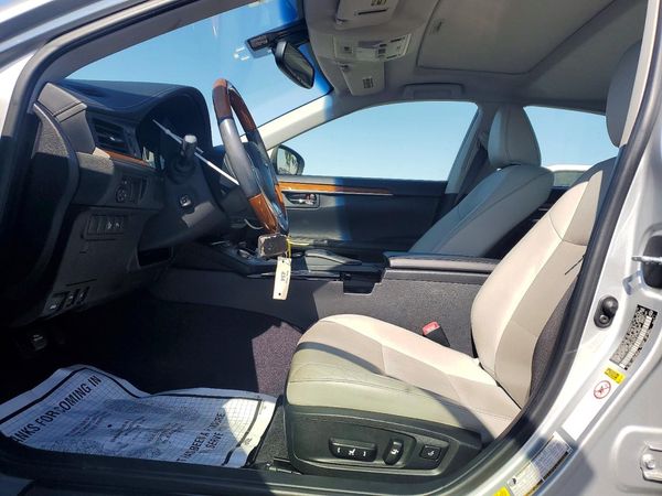 2015 LEXUS ES 300h