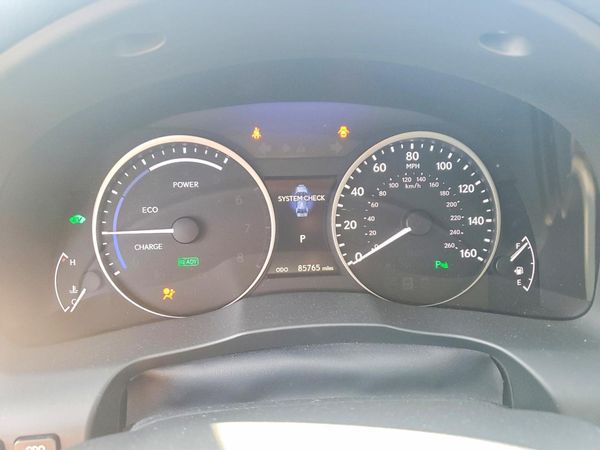 2015 LEXUS ES 300h