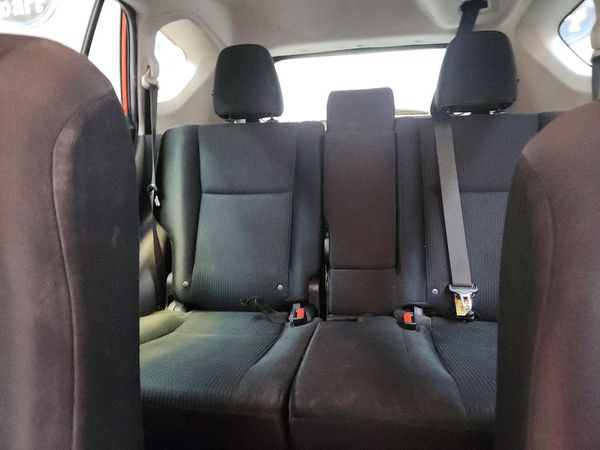 2016 TOYOTA RAV4 LE (X Grade)