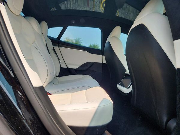 2021 TESLA MODEL S