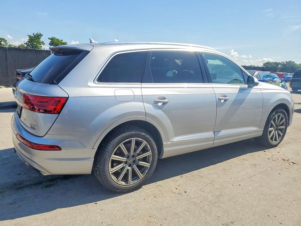 2018 AUDI Q7