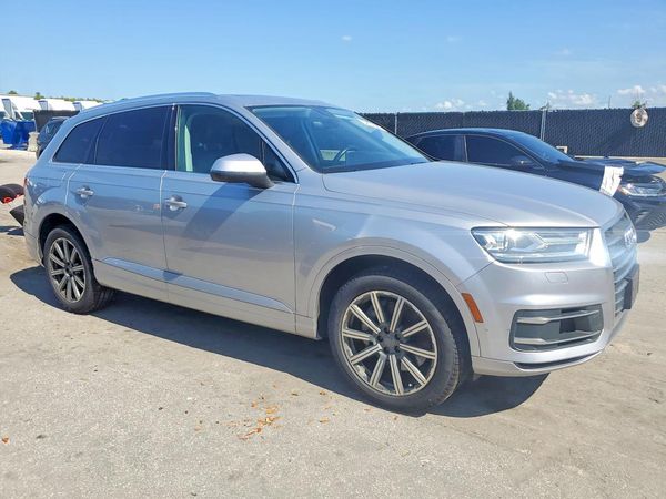 2018 AUDI Q7