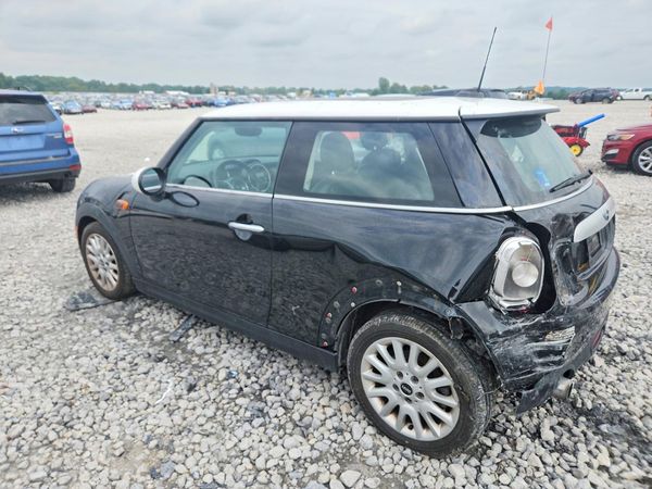 2015 MINI COOPER
