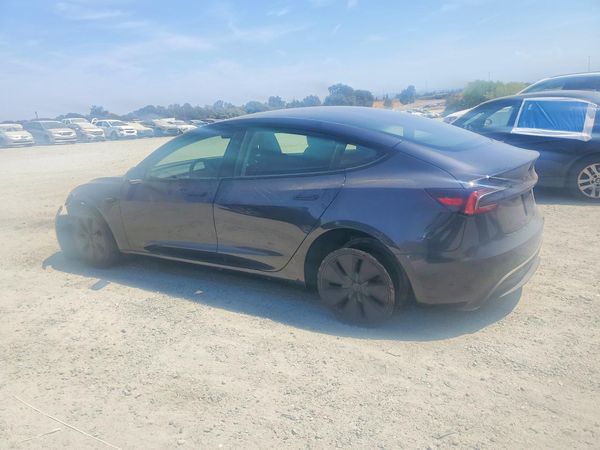 2026 TESLA MODEL 3